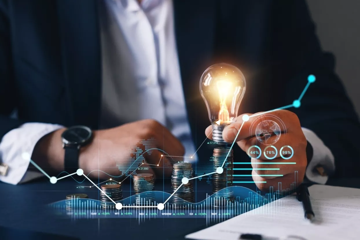 Price of electricity is rising considerably worldwide due to global crisis. High energy prices in 2022.električna energija, plin, energenti, cijene, rast cijena, inflacija, ugovor, potpisivanje ugovora, poduzetnici