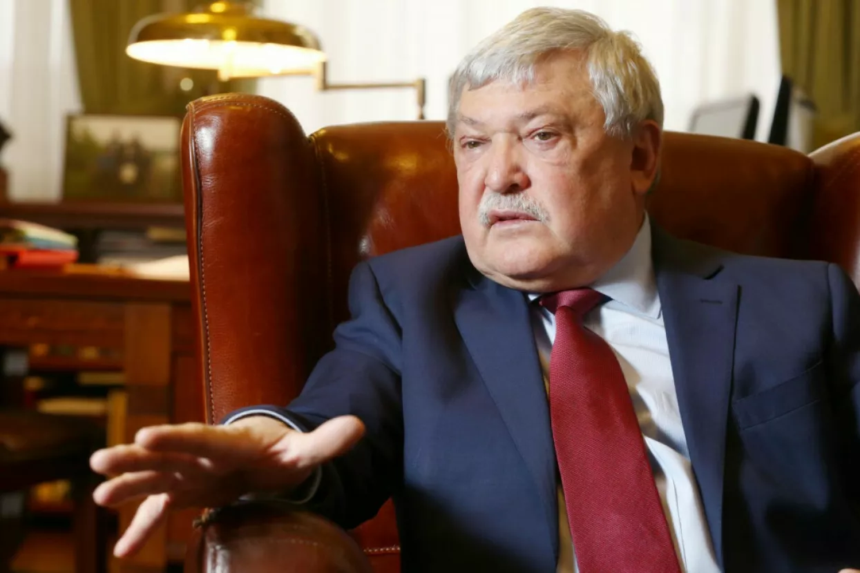 Sándor Csányi 
