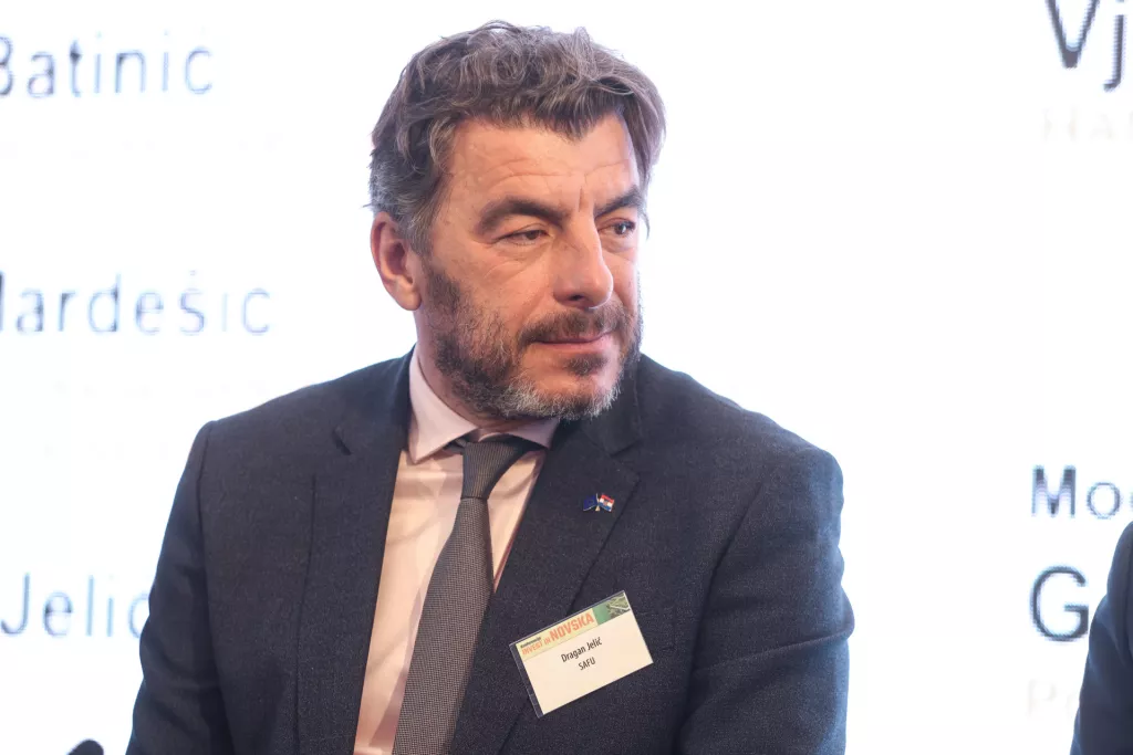 Invest in Novska 2025.1. okrugli stol: Male zajednice, veliki potencijal. Dragan Jelić