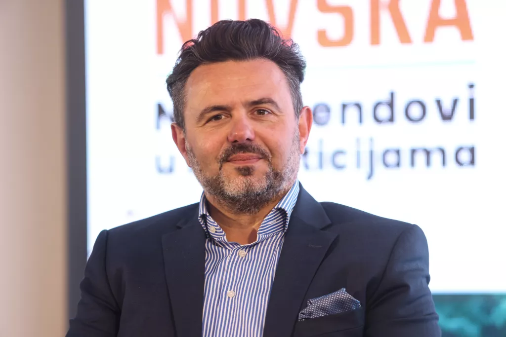 Invest in Novska 2025.1. okrugli stol: Male zajednice, veliki potencijal.Vjeran Vranac