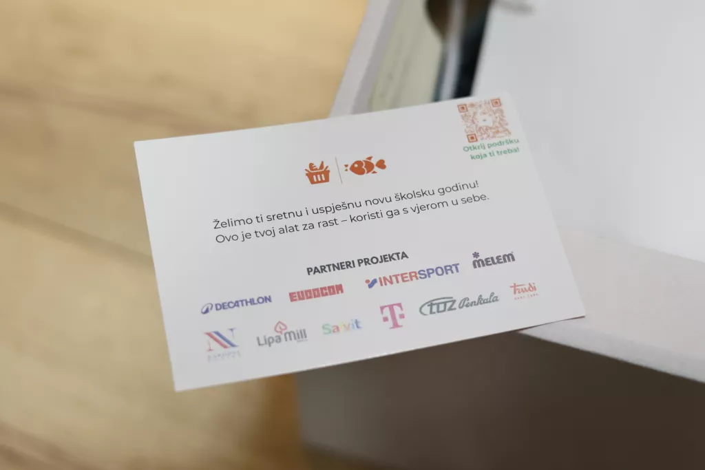 Narančasta ribica, Studenac_1