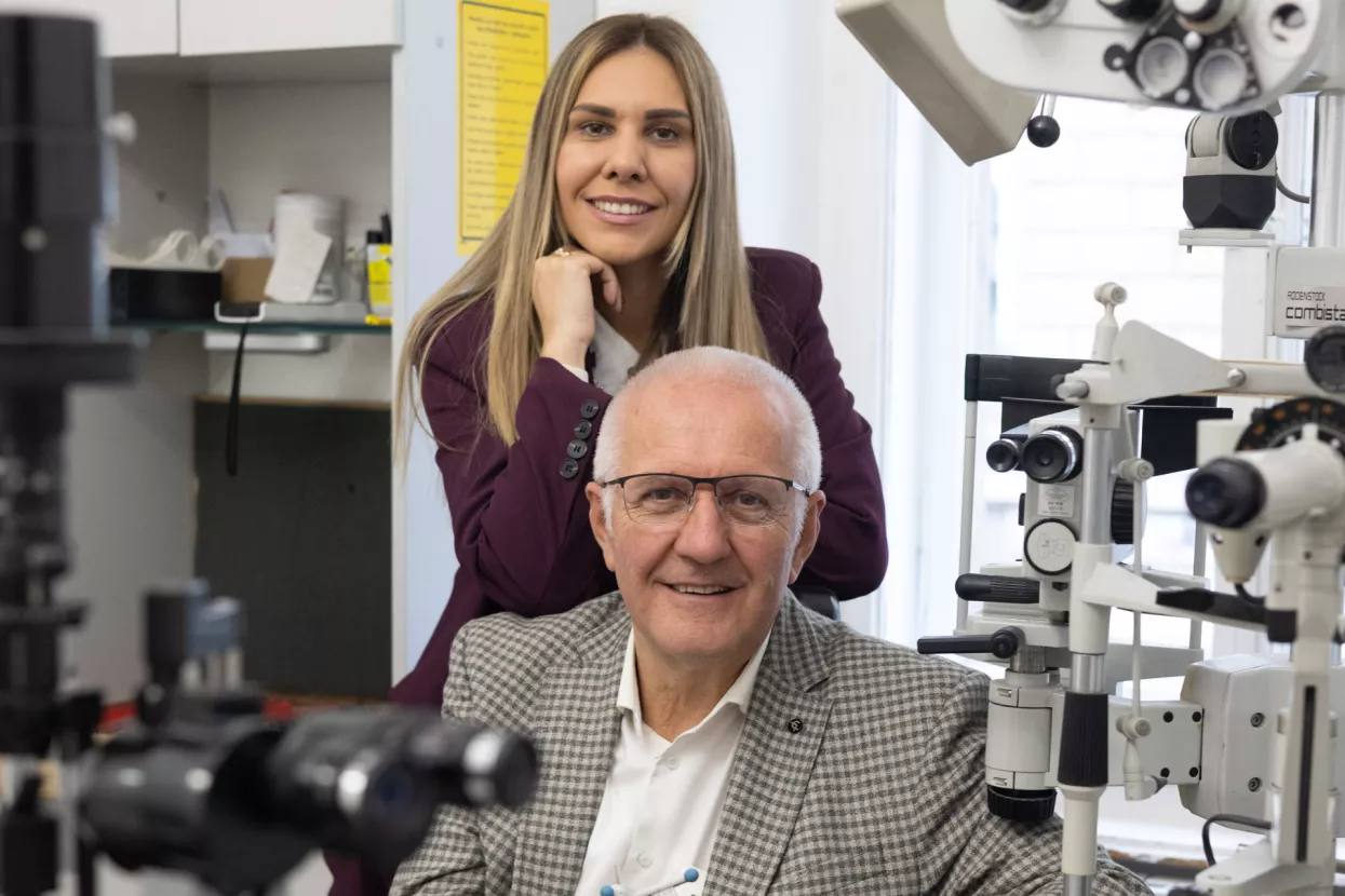 Optika KraljevićBranko Ktaljević i Ana Kraljević Kri&scaron;to