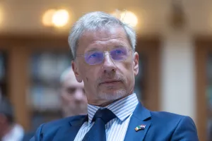 Predavanje Ante Čičin- &Scaron;ain u organizaciji Hrvatske narodne banke (HNB). Guverner HNB-a Boris Vujčić.