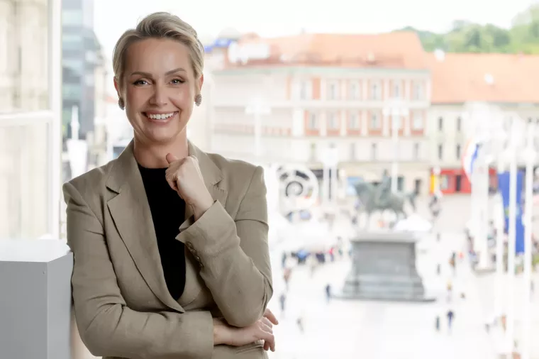 Aleksandra Ra&scaron;ić, Zagrebačka banka