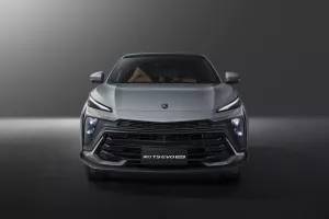 Forthing T5 EVO Black Edition front