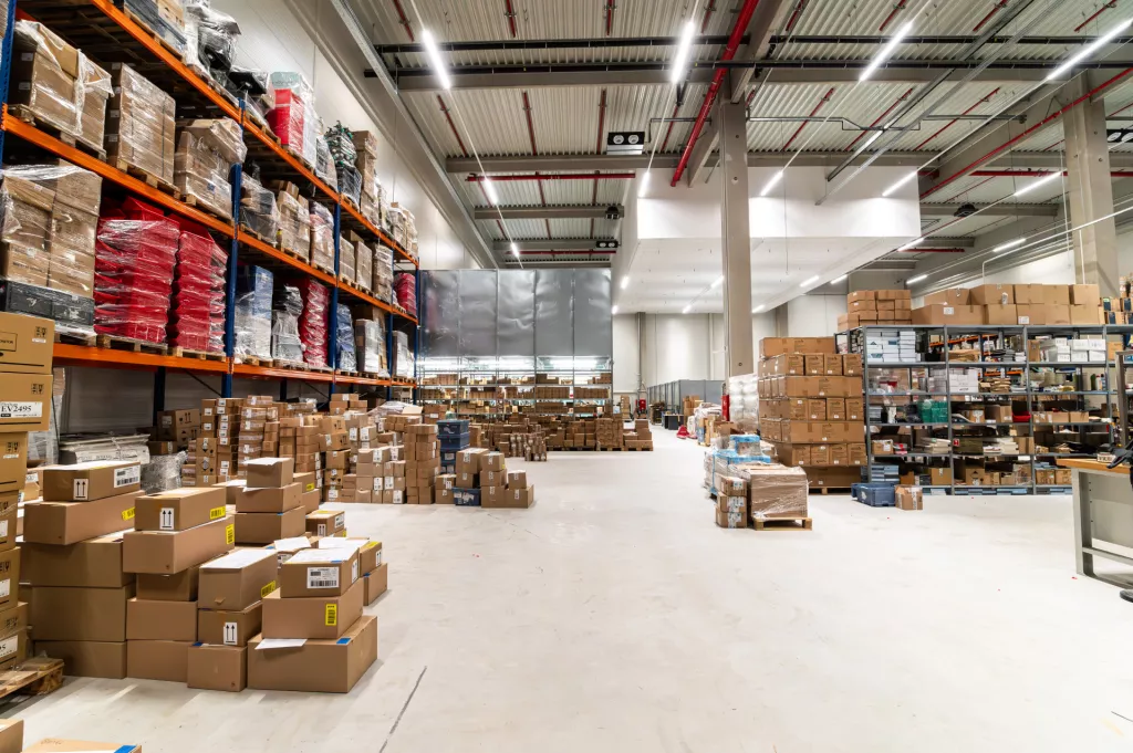 Douglas skladi&scaron;te 