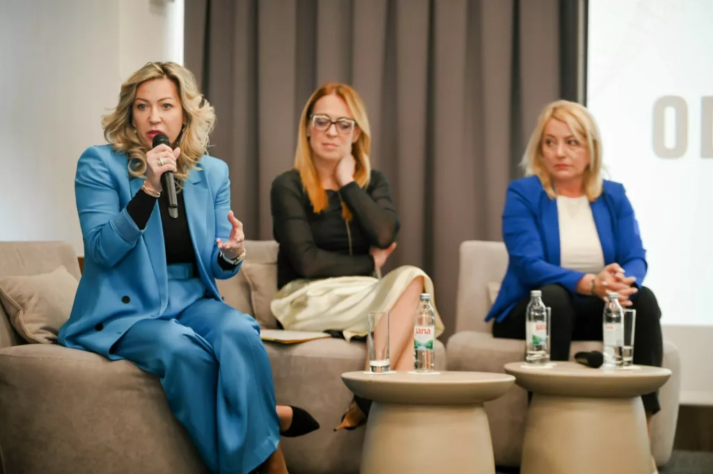 Lana Ilović, Liana Keserić, Ivana Mrkonjić