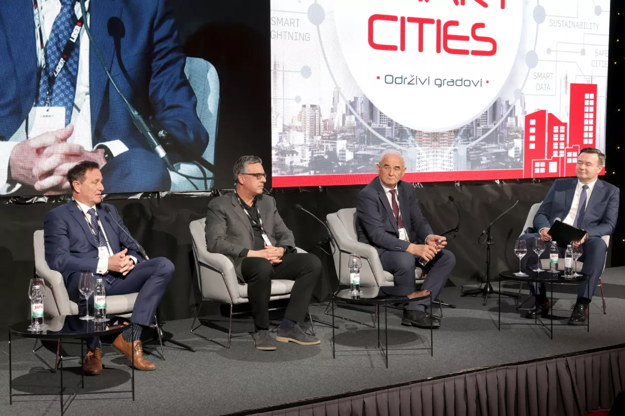 Smart Cities 2026. Panel 2. Neven Bosilj, Danijel Antonić, Slavko Vidović i Mislav Togonal