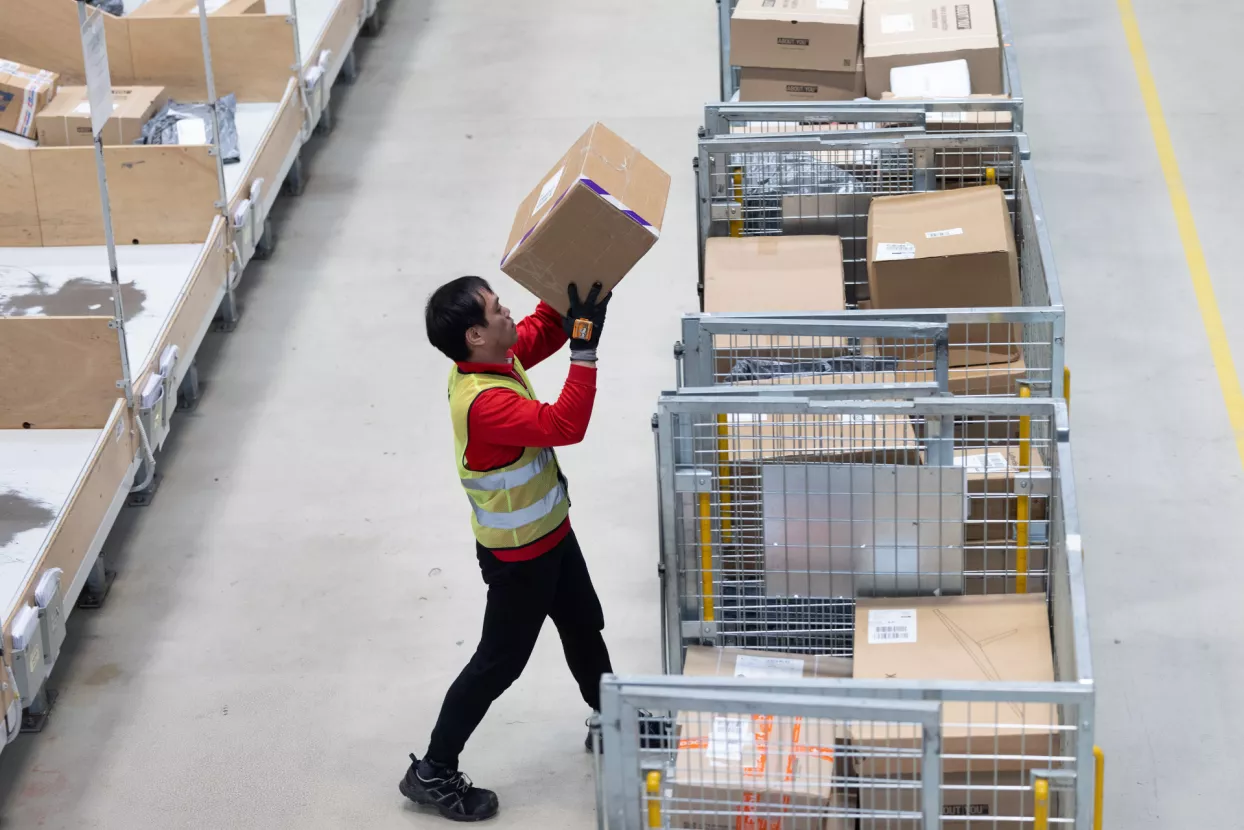 Hrvatska po&scaron;ta, sortirnica.