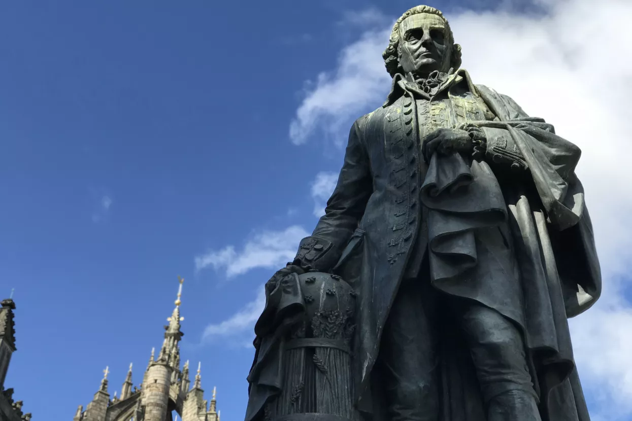 Adam Smith, Edinburgh, kip, statua, bogatstvo naroda