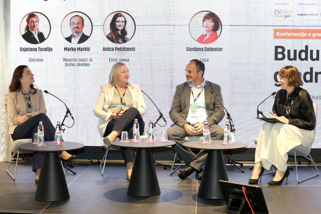 Graditeljstvo 2026. Okrugli stol: Održiva gradnja bez iluzija. Anica Petričević, Snježana Turalija, Marko Markić i Gordana Gelenčer