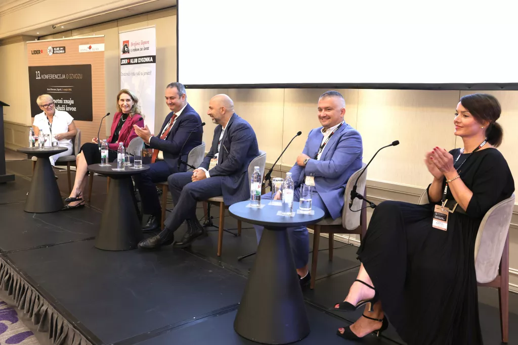 Konferencija o izvozu 2026. Panel 1: Manuela Ta&scaron;ler, Katja Klepo, Tomislav Bagić, Marin &Scaron;kufca, Denis Nemčević i Gabrijela Kupanovac