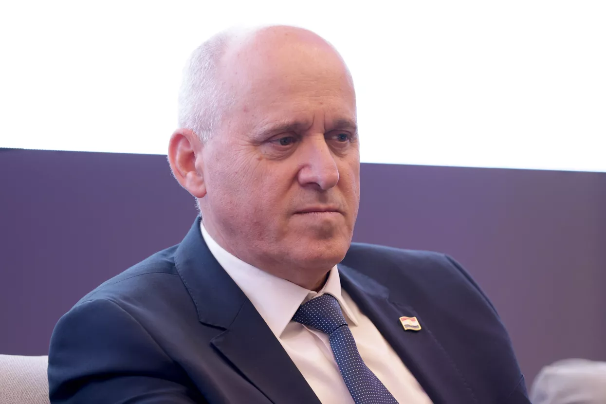 48 sati 2025. Okrugli stol Prostorni planovi nove generacije i sredstva iz EU fondova: Branko Bačić