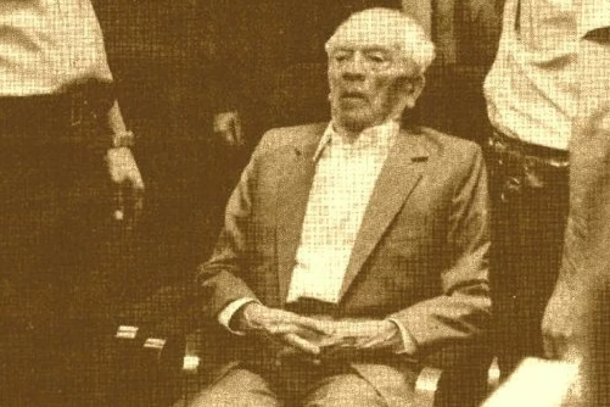 Andrija Artuković na izricanju posljednje smrtne kazne u Hrvatskoj 14. svibnja 1986., koju je Vrhovni sud potvrdio 24. srpnja (presnimka iz Večernjeg lista)
