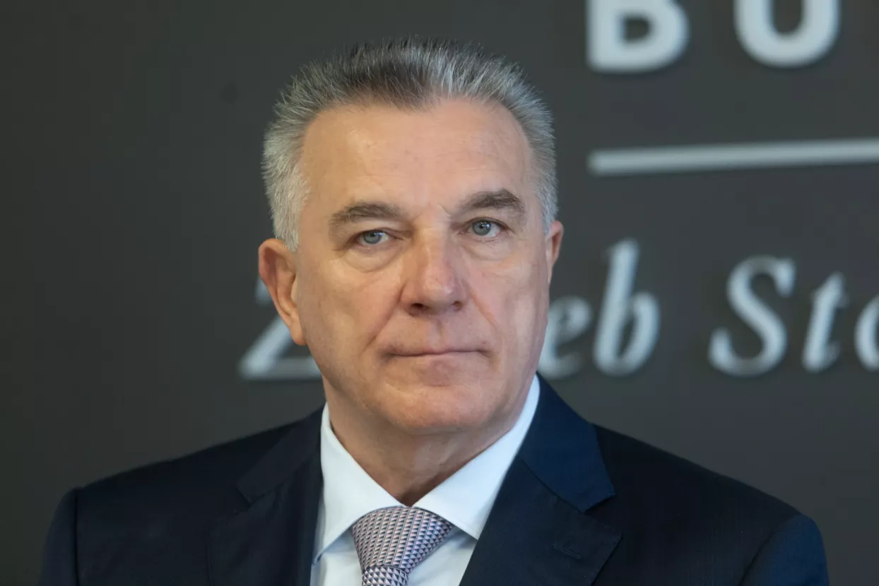 Na Zagrebačkoj burzi pu&scaron;tene u trgovanje dionice ING- Grada.Branislav Brizar.