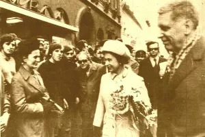 Elizabeta II. u Zagrebu 1972. (presnimka iz Večernjeg lista)