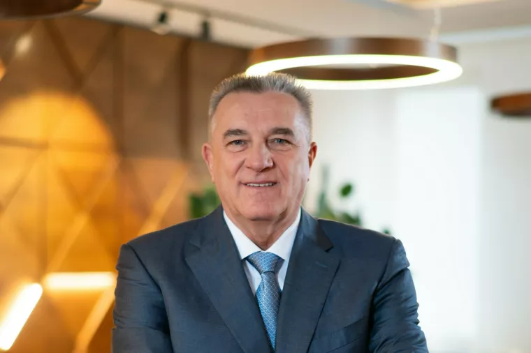 Branislav Brizarpredsjednik Uprave /President of Management Board